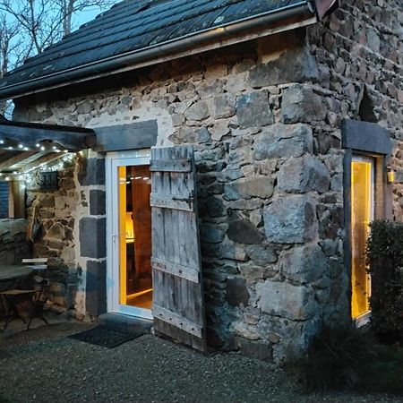 Suites De Campagne Les Eydieux, Petits Dejeuners Inclus Saint-Angel  Exterior foto