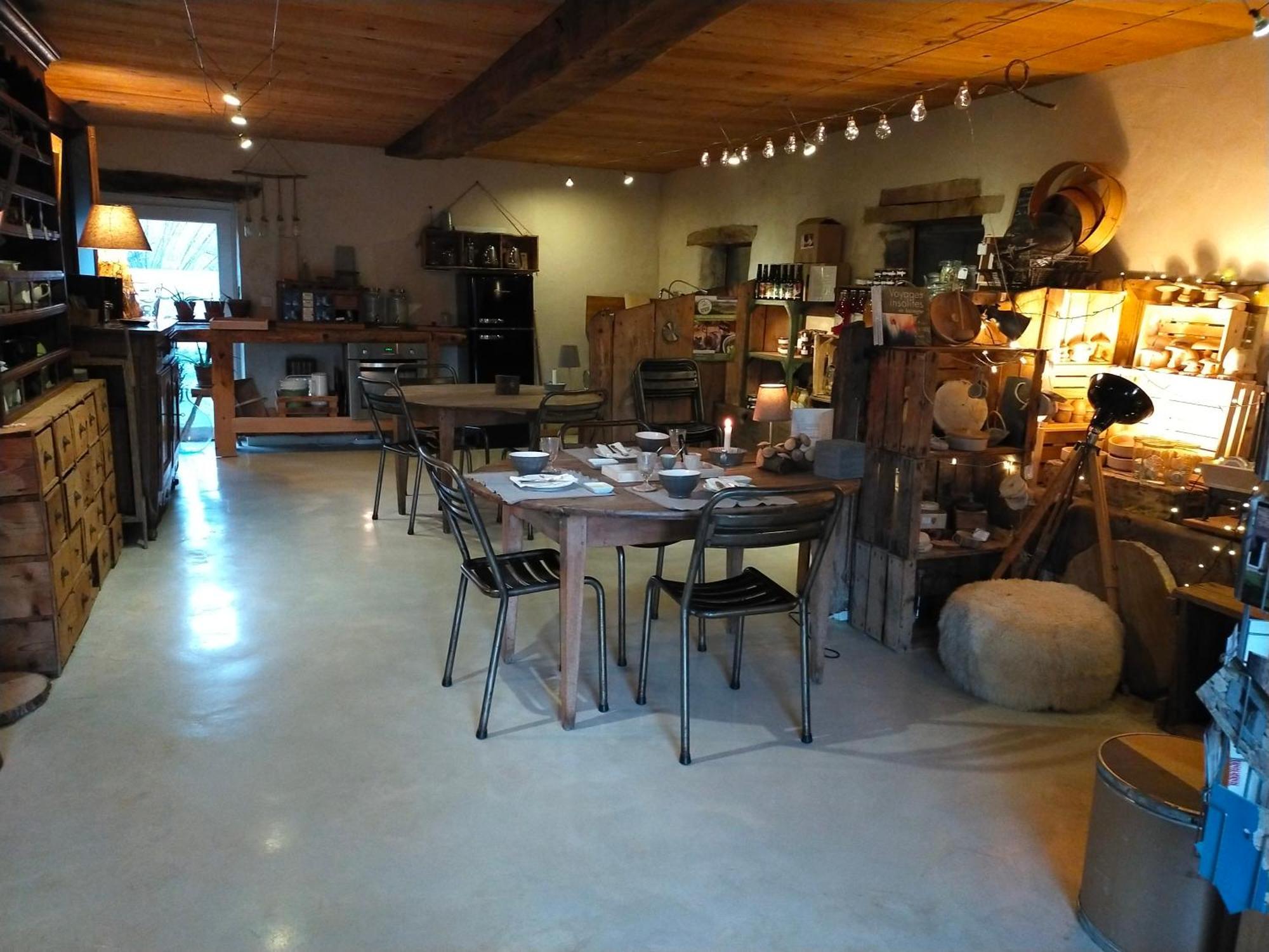 Suites De Campagne Les Eydieux, Petits Dejeuners Inclus Saint-Angel  Exterior foto